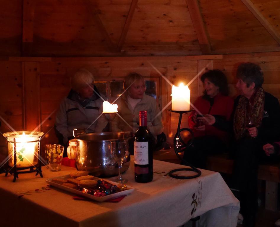 East Coast Adventure Centre Glamping Hotel Rostrevor Bilik gambar